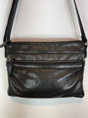 Margot New York Black Genuine Leather Crossbody Bag Multi Zip Pockets
